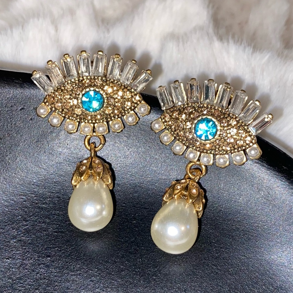 Bejeweled Tear Drop Pearl Eye Earrings
